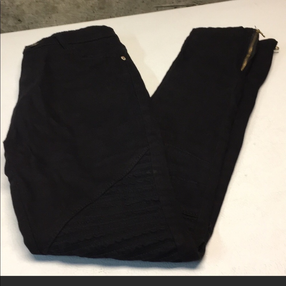High waist Skinny jeans moto style zip ankles sz s